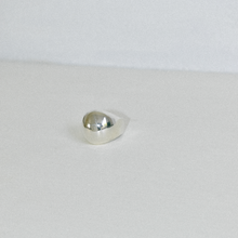 Load image into Gallery viewer, Onyx Ring