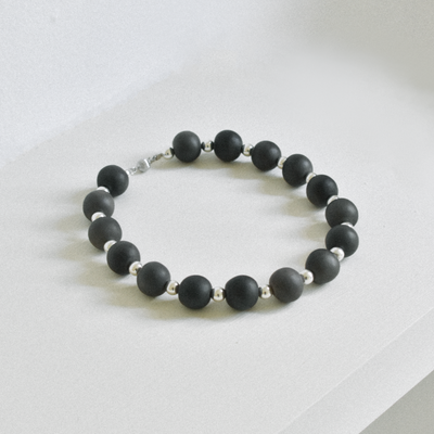 Valles Necklace