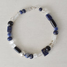 Cargar imagen en el visor de la galería, Azul Tierra Necklace