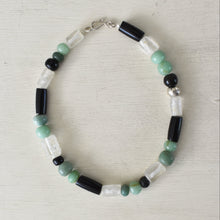 Cargar imagen en el visor de la galería, Mundo Necklace