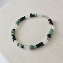 Cargar imagen en el visor de la galería, Mundo Necklace