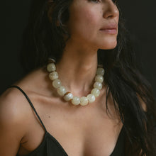 Cargar imagen en el visor de la galería, Green Onyx Peto Necklace