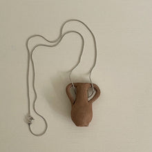 Cargar imagen en el visor de la galería, Vessel Necklace
