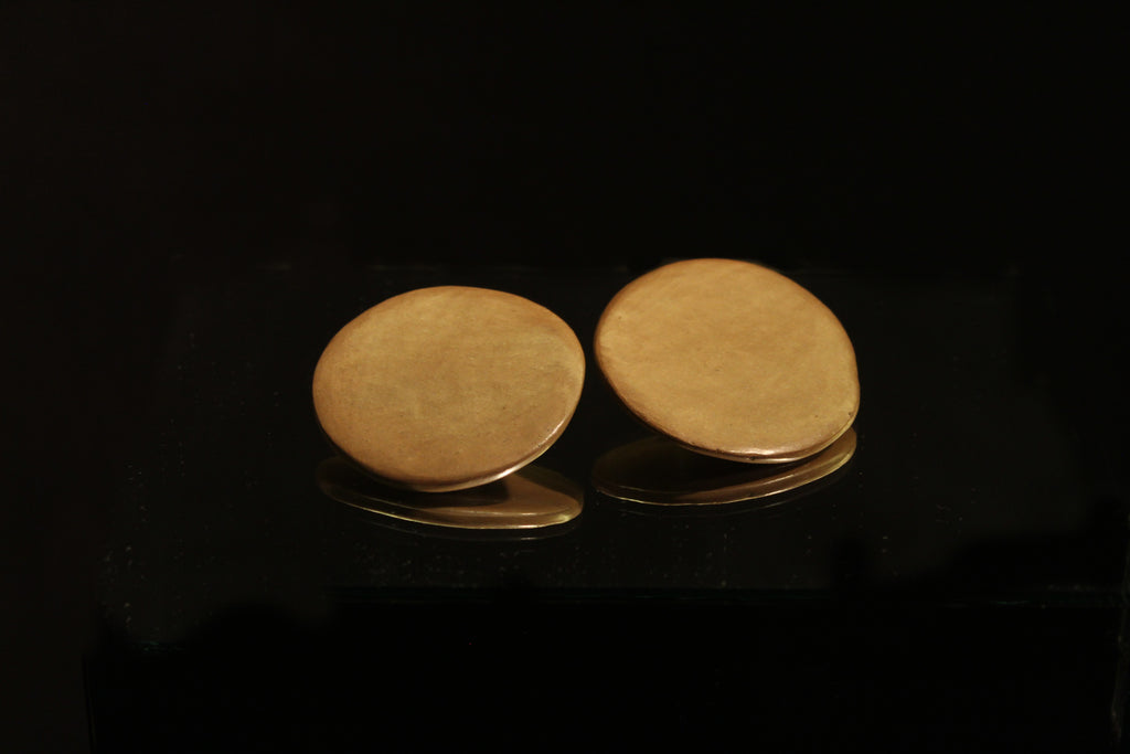 Nu'Un Earrings