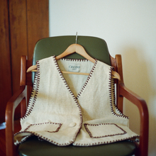 Cargar imagen en el visor de la galería, Wool Vest