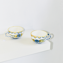 Cargar imagen en el visor de la galería, Pair of Hand-Painted Vintage Mexican Mugs