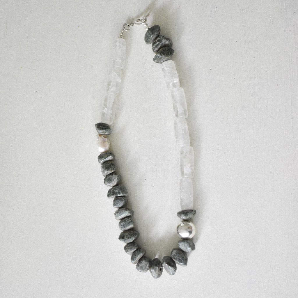 Yuta Necklace