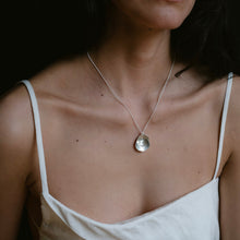 Load image into Gallery viewer, Conchita Necklace