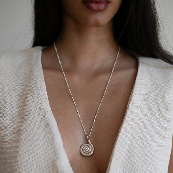Encuentro Necklace