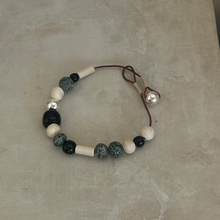 Load image into Gallery viewer, Río Necklace